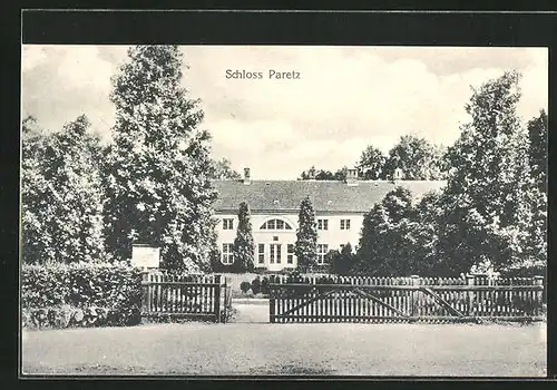 AK Paretz, Partie vor dem Schloss