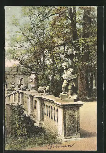 AK Würzburg, Skulptur im Königlichen Hofgarten