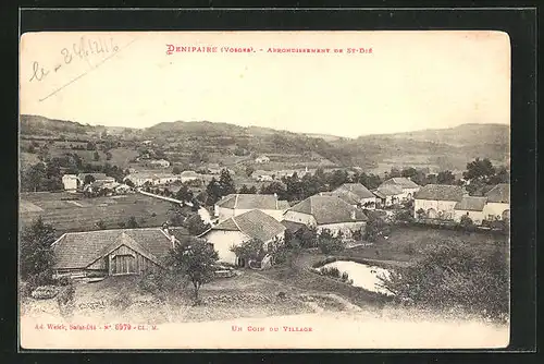 AK Denipaire, Un Coin du Village