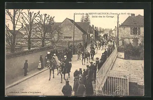 AK Neuvy-Sautour, Cavalcade 1911, Défilé tête du Cortège