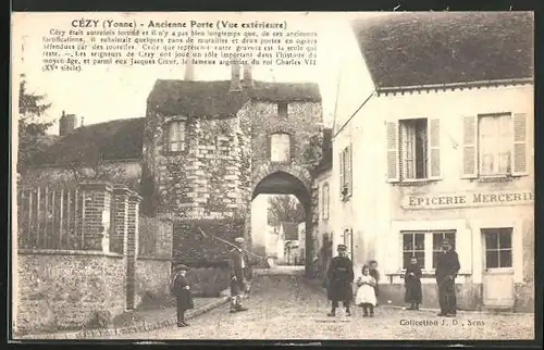 AK Cezy, Ancienne Porte, Vue Exterieure
