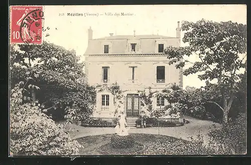 AK Mezilles, Villa des Martins, Partie im Garten