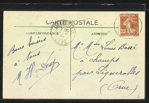 AK Lévignac-de-Seyches, Grande Rue et la Halle