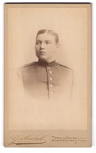 Fotografie G. Michel, Strassburg i. Els., Portrait Einjährig-Freiwilliger C. Rupp in Uniform