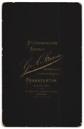 Fotografie G.A. Stamm, Frankfurt /Main, Brückhofstr. 9, Portrait Theaterschauspieler im Kostüm