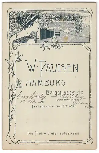 Fotografie W. Paulsen, Hamburg, Bergstr. 21a, rücks. junge Frau mit Balgenkamera, Jugendstil, vorders. Portrait Kinder