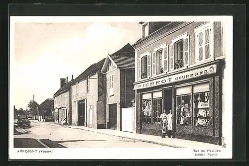 AK Appoigny, Rue de Pavillon, Magasin Pierrot Gourmand