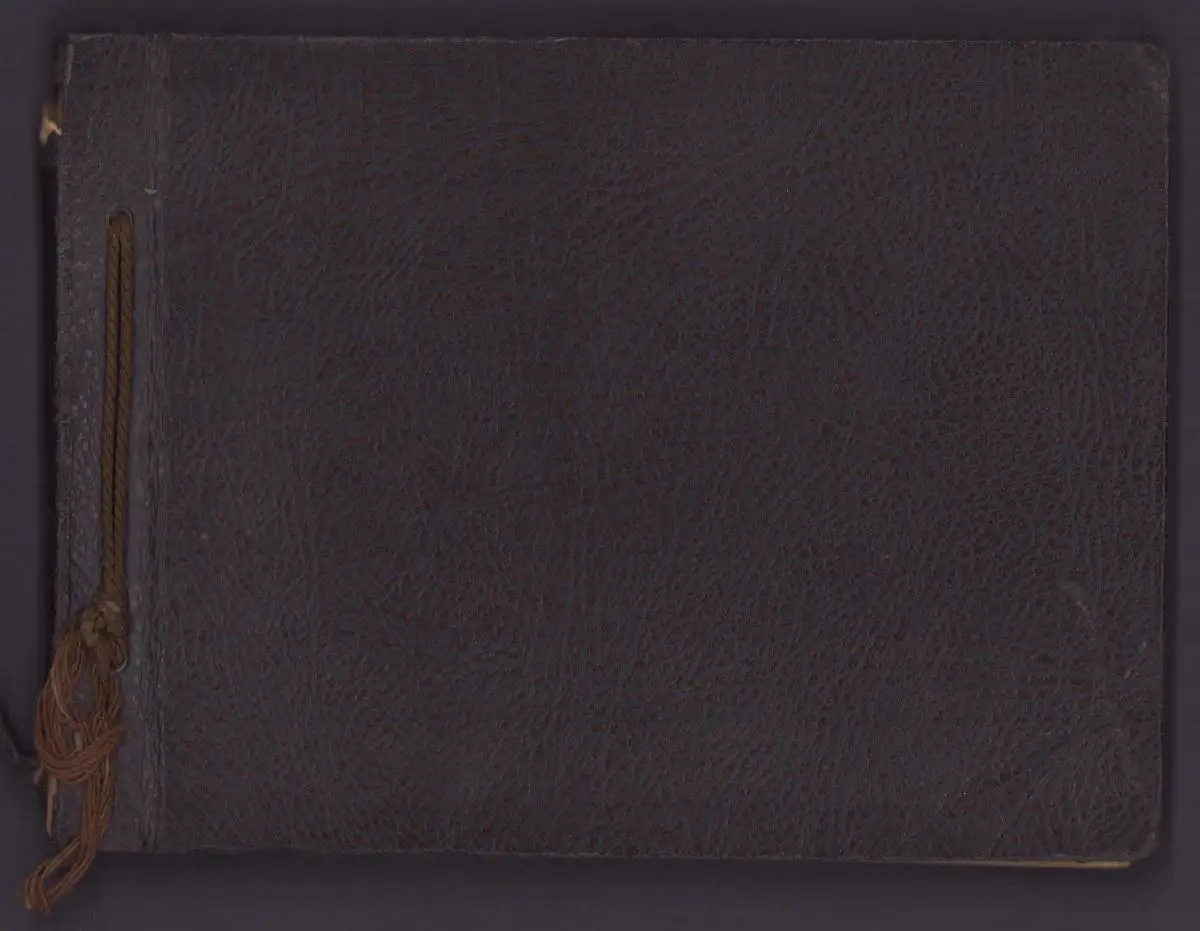 Fotoalbum mit 28 Fotografien Goldschmied Handarbeiten, Art Deco Ringe, Bauhaus Designe, Edelsteine 8