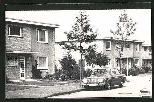 AK Duisburg, Siedlung & Strasse Am Kahlacker mit Auto