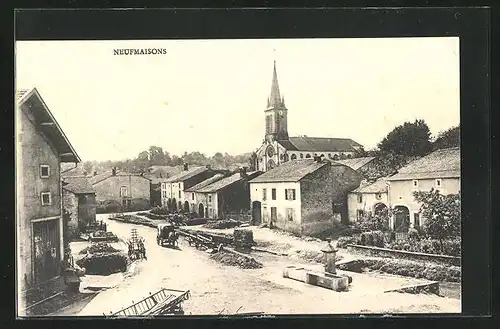 AK Neufmaisons, Marktplatz mit Kirche