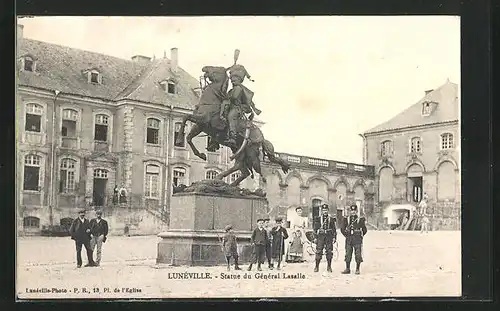 AK Lunéville, Statue du Général Lasalle