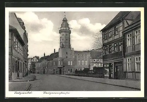 AK Salzwedel, Neuperverstrasse mit Rathausturm