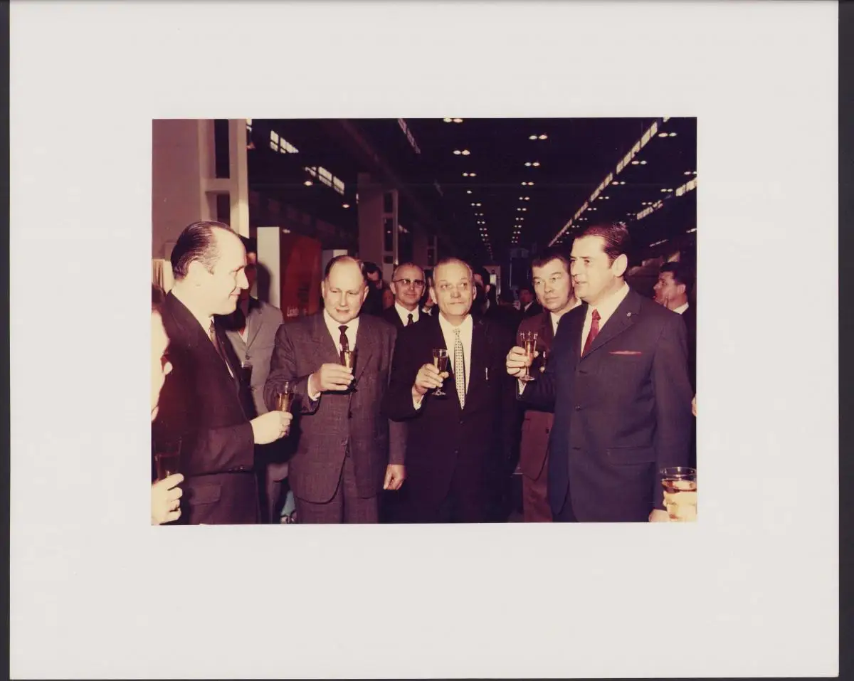 6 Farb-Fotografien VEB Mansfeld-Kombinat  Wilhelm Pieck , Ausstellung Messe Leipzig, Metallproduktion, DDR 5