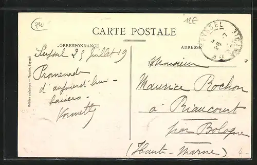 AK Chateaufort, Village