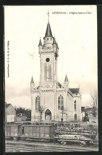 AK Lunéville, L` Eglise Jeanne d` Arc