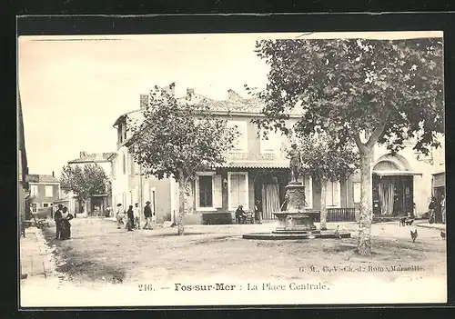 AK Fos-sur-Mer, La Place Centrale