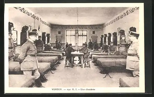 AK Verdun, 150° R. I., Une Chambre
