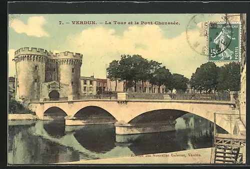 AK Verdun, La Tour et le Pont Chaussée