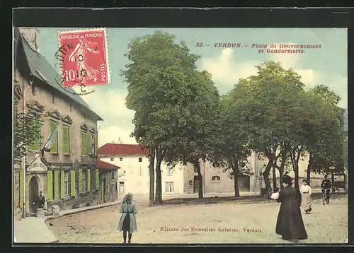 AK Verdun, Place du Gouvernement et Gendarmerie