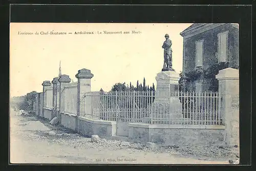 AK Ardilleux, Le Monument aux Morts