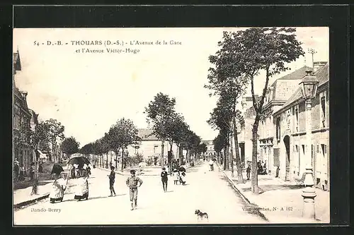 AK Thouars, L`Avenue de la Gare et l`Avenue Victor-Hugo