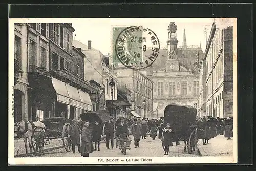 AK Niort, La Rue Thiers, Strassenpartie