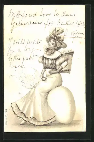 Glitzer-AK Frau mit Korb sitzt auf einem Ei