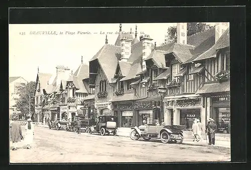 AK Deauville, La Plage Fleurie, La rue du Casino