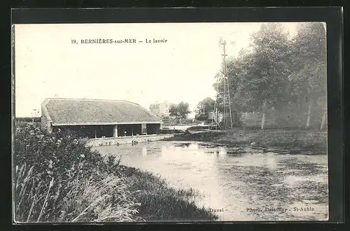 AK Berniéres-sur-Mer, Le Lavoir