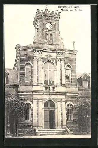 AK Dives-sur-Mer, La Mairie