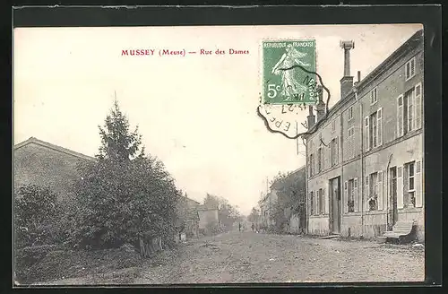 AK Mussey, Rue des Dames