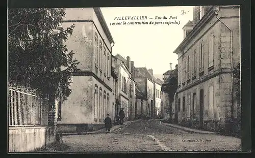 AK Villevallier, Rue de Pont, avant la construction du pont suspendu