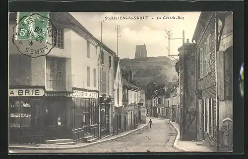 AK Saint-Julien-du-Sault, La Grande-Rue