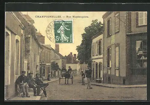 AK Champignelles, Rue Montesquieu, Strassenpartie