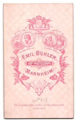 Fotografie Emil Bühler, Mannheim, Soldat in Uniform