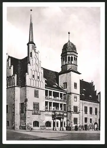 Fotografie Fotograf unbekannt, Ansicht Halle / Saale, das alte Rathaus