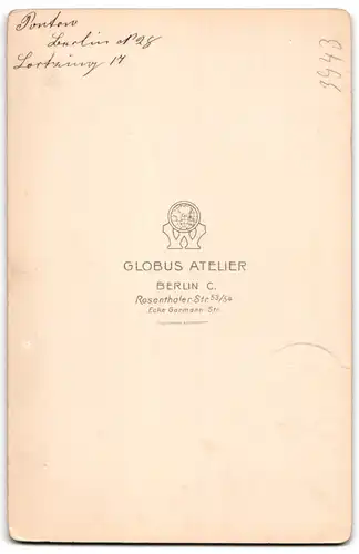 Fotografie Globus, Berlin, Rosenthalerstr. 53 /54, Ehepaar in eleganter Kleidung