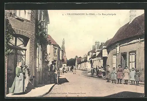 AK Villefranche-St-Phal, La Rue principale
