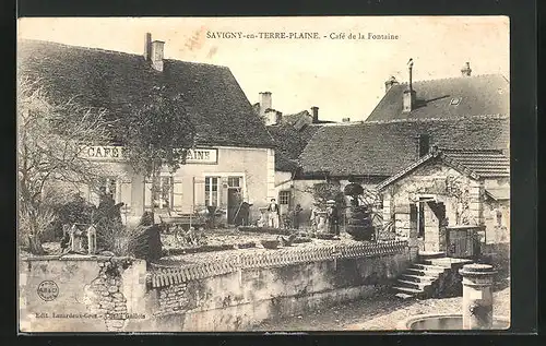 AK Savigny-en-Terre-Plaine, Café de la Fontaine