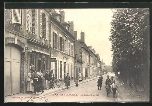AK Laroche-Migennes, La Rue du Canal, Strassenpartie