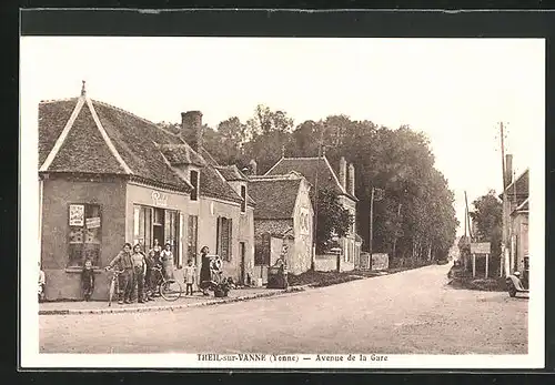 AK Theil-sur-Vanne, Avenue de la Gare