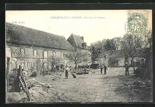AK Champigny-sur-Yonne, Interieur de Ferme