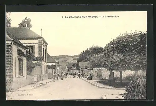 AK La Chapelle-sur-Oreuse, La Grande Rue