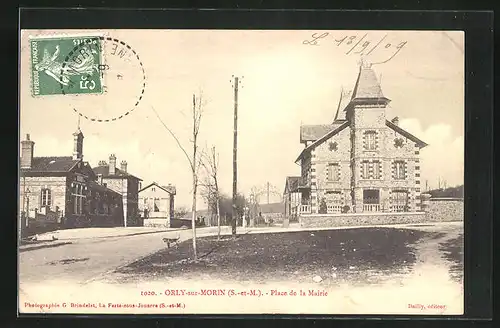 AK Orly-sur-Morin, Place de la Mairie