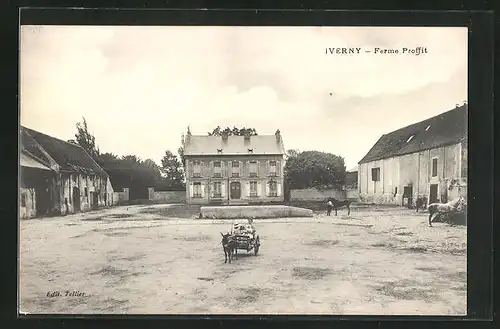 AK Iverny, Marktplatz