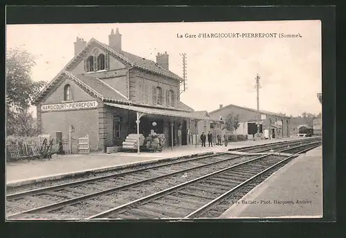 AK Hargicourt-Pierrepont, La Gare, Bahnhof