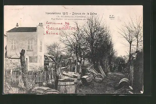 AK Villeneuve-la-Garenne, Inondations 1910, Décrue de la Seine, Rue Chaillon, Hochwasser