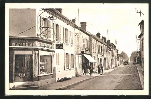 AK Villeneuve-la-Guyard, Faubourg de Sens et Le Bazar du Cadran