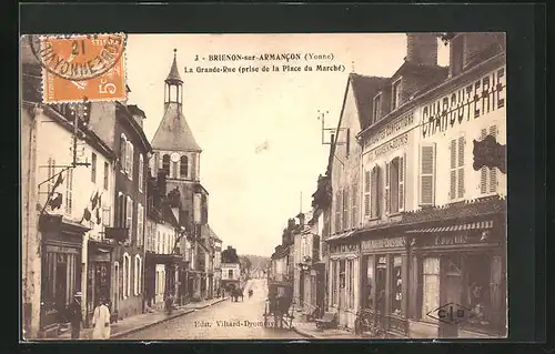 AK Brienon-sur-Armancon, la Grande-Rue, prise de la Place du Marché