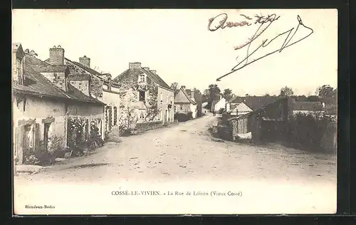 AK Cosse-le-Vivien, La Rue de Loiron, Vieux Cosse